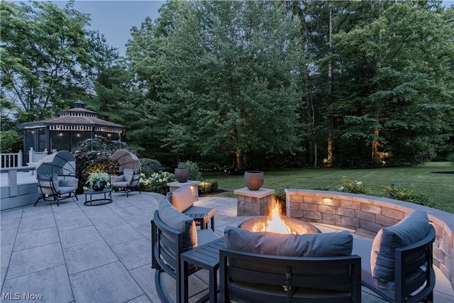 35600 Jackson Road, Moreland Hills, OH 44022