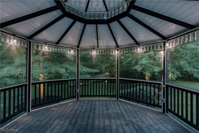 35600 Jackson Road, Moreland Hills, OH 44022
