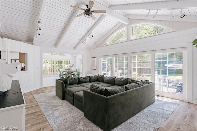 35600 Jackson Road, Moreland Hills, OH 44022