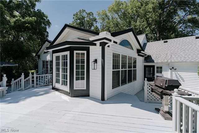 35600 Jackson Road, Moreland Hills, OH 44022