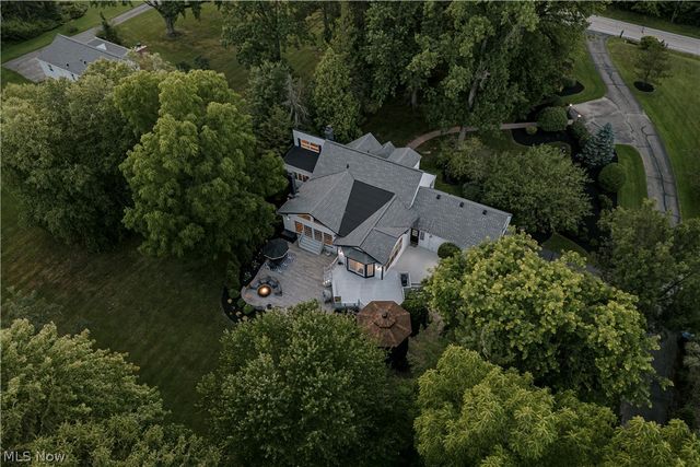 35600 Jackson Road, Moreland Hills, OH 44022