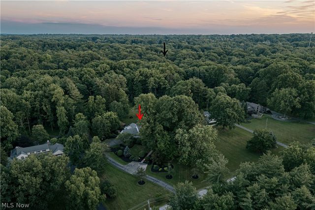 35600 Jackson Road, Moreland Hills, OH 44022