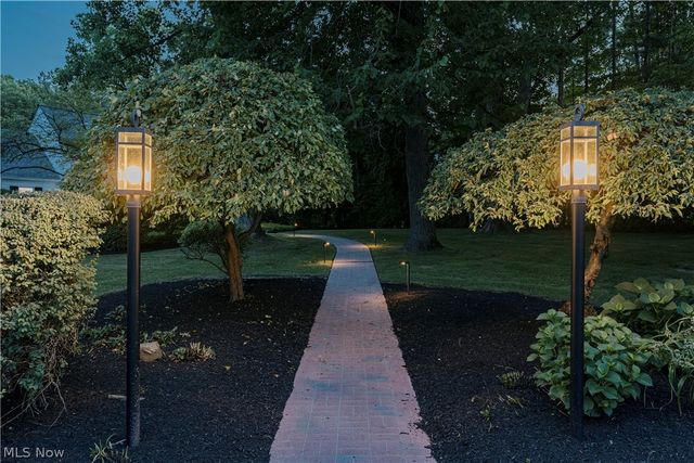 35600 Jackson Road, Moreland Hills, OH 44022