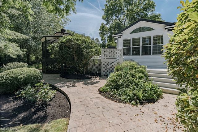 35600 Jackson Road, Moreland Hills, OH 44022