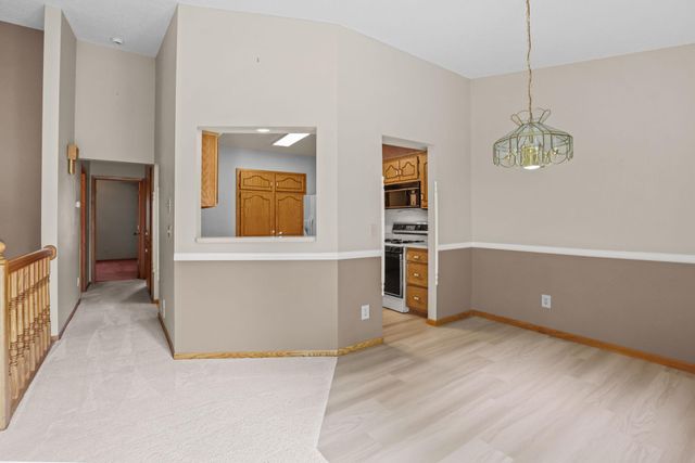 8792 Norway Street NW, Coon Rapids, MN 55433