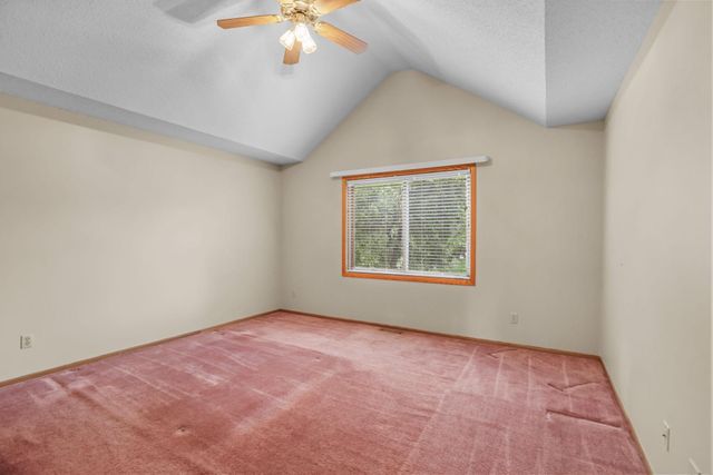 8792 Norway Street NW, Coon Rapids, MN 55433