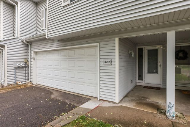 8792 Norway Street NW, Coon Rapids, MN 55433