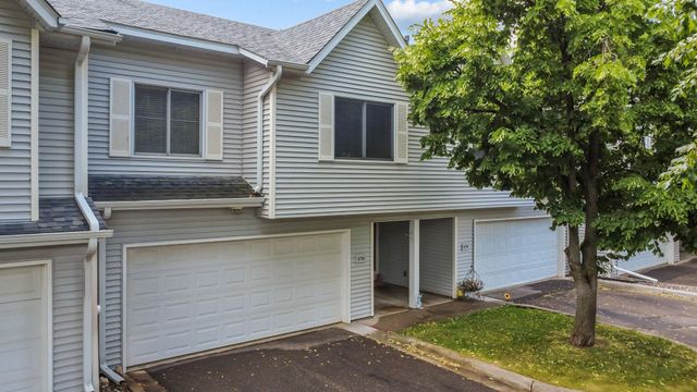 8792 Norway Street NW, Coon Rapids, MN 55433