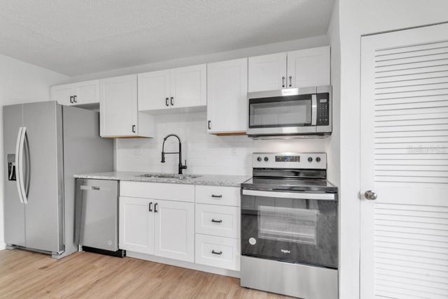 758 PINE RUN DRIVE 758, Osprey, FL 34229