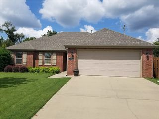 3804 SW High Point Avenue, Bentonville, AR 72712