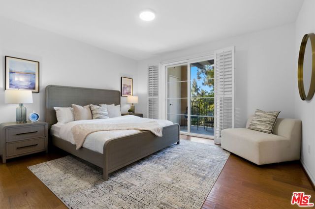13031 Villosa Place 142, Los Angeles, CA 90094