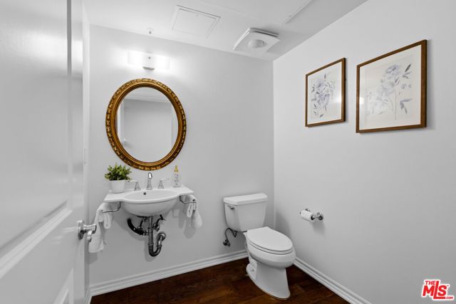 13031 Villosa Place 142, Los Angeles, CA 90094
