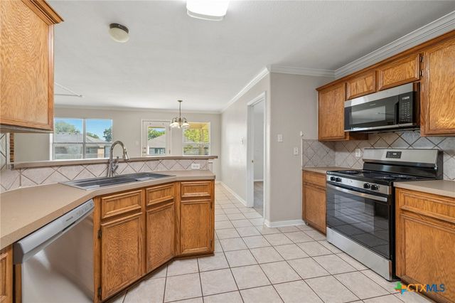 120 Cedar Ridge Drive, Nolanville, TX 76559