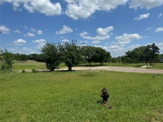 209 McElroy Street, Southmayd, TX 76273