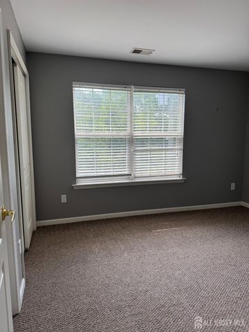 1325 Fernwood Court, New Brunswick, NJ 08901