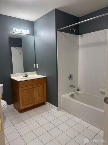 1325 Fernwood Court, New Brunswick, NJ 08901