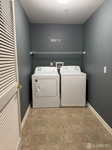1325 Fernwood Court, New Brunswick, NJ 08901