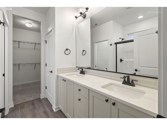 1453 Ne Forest Park St, Estacada, OR 97023