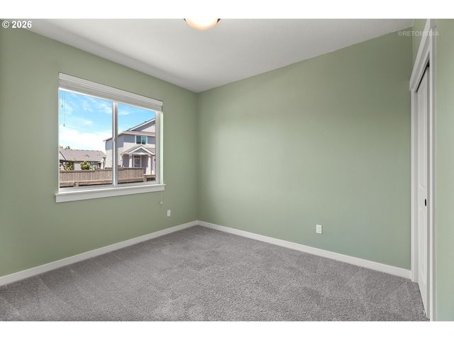 1453 Ne Forest Park St, Estacada, OR 97023