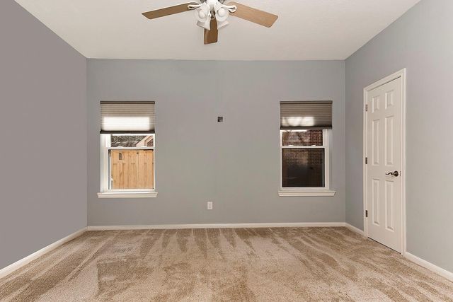 6 Thornbush Place, The Woodlands, TX 77381