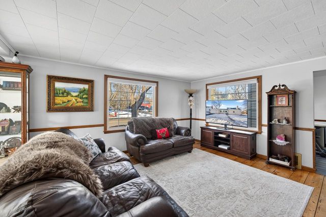 480 Freeman STREET, Genoa City, WI 53128