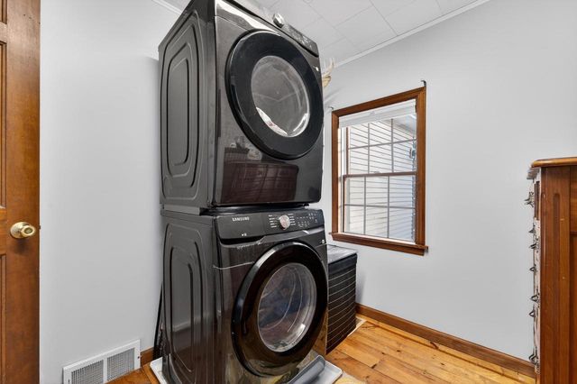 480 Freeman STREET, Genoa City, WI 53128