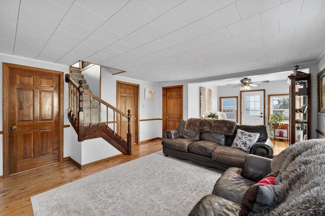 480 Freeman STREET, Genoa City, WI 53128