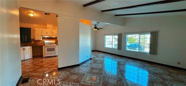 11430 Cumberland, Pomona, CA 91766