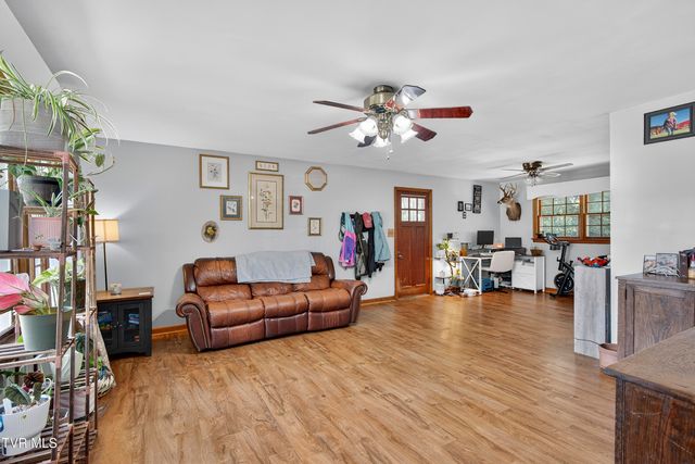 1348 Highland Drive, Marion, VA 24354