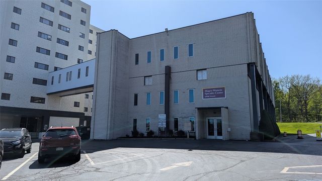 5050 W RIDGE Road 105, Erie, PA 16506