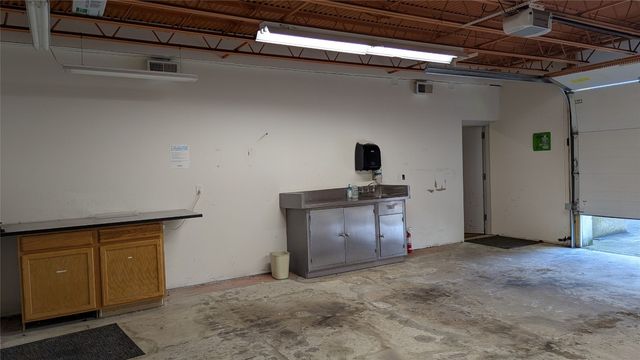 5050 W RIDGE Road 105, Erie, PA 16506