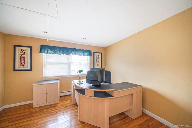 12 Hughes Lane, North Babylon, NY 11703