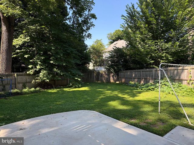 5628 ALTA VISTA RD, Bethesda, MD 20817