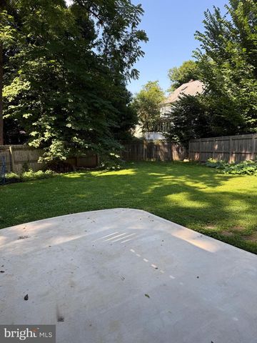 5628 ALTA VISTA RD, Bethesda, MD 20817