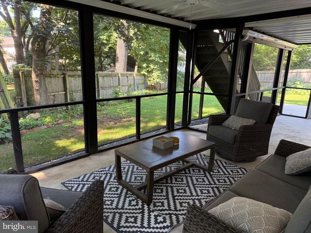 5628 ALTA VISTA RD, Bethesda, MD 20817