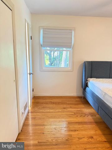 5628 ALTA VISTA RD, Bethesda, MD 20817