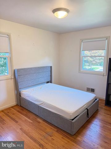 5628 ALTA VISTA RD, Bethesda, MD 20817