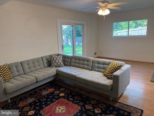 5628 ALTA VISTA RD, Bethesda, MD 20817