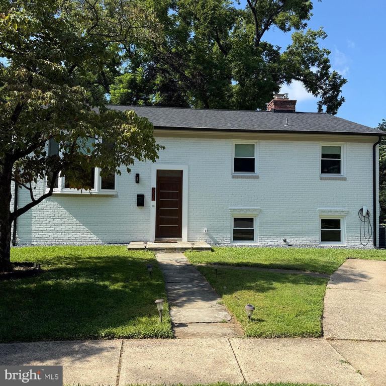 5628 ALTA VISTA RD, Bethesda, MD 20817