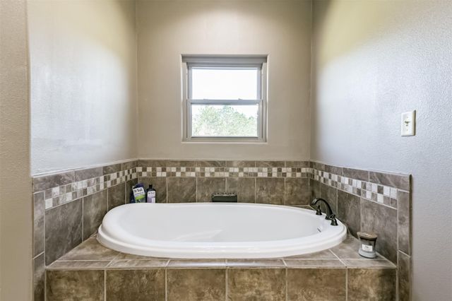 1140 County Road 2274, Cleveland, TX 77327