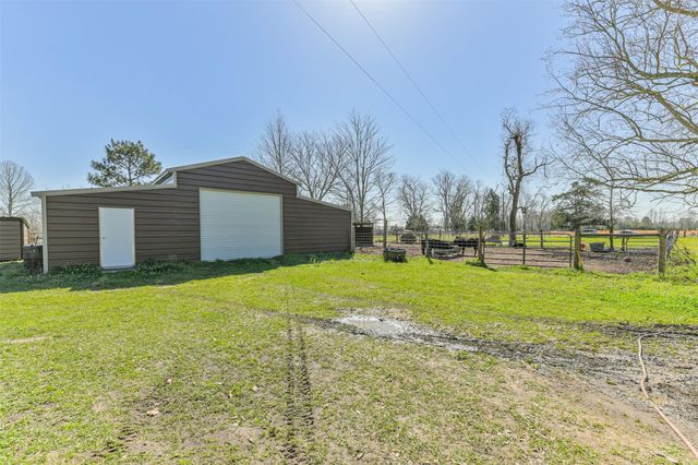 1140 County Road 2274, Cleveland, TX 77327
