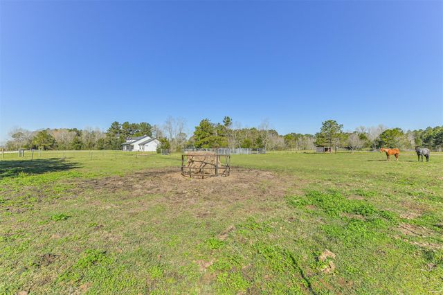 1140 County Road 2274, Cleveland, TX 77327