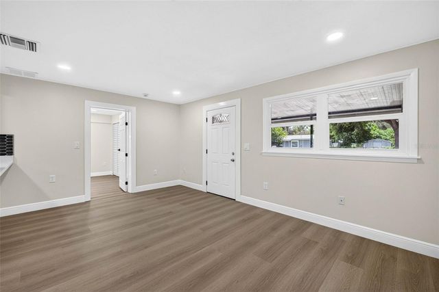 38706 CALVIN AVENUE, Zephyrhills, FL 33542