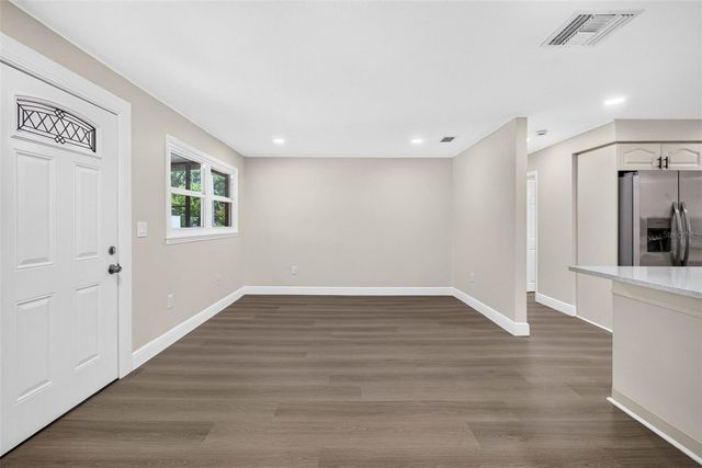 38706 CALVIN AVENUE, Zephyrhills, FL 33542
