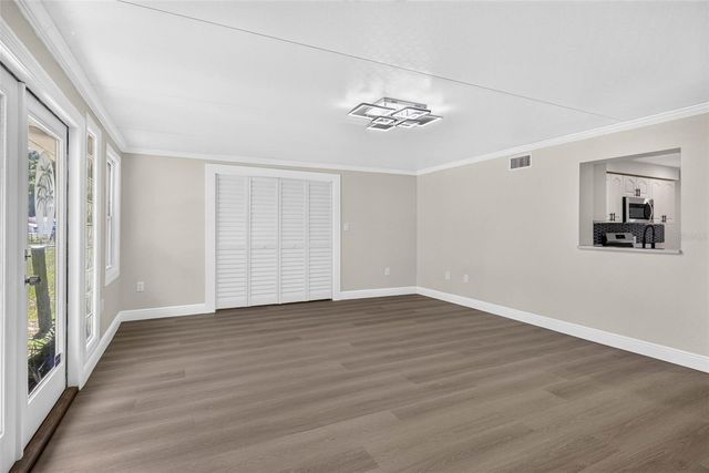 38706 CALVIN AVENUE, Zephyrhills, FL 33542