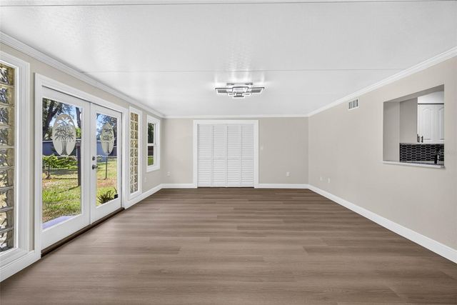 38706 CALVIN AVENUE, Zephyrhills, FL 33542
