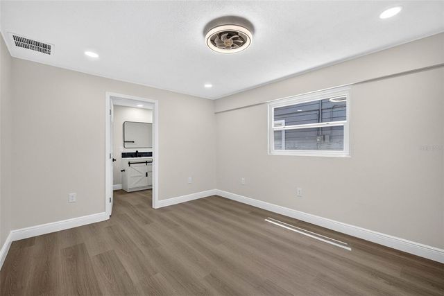 38706 CALVIN AVENUE, Zephyrhills, FL 33542