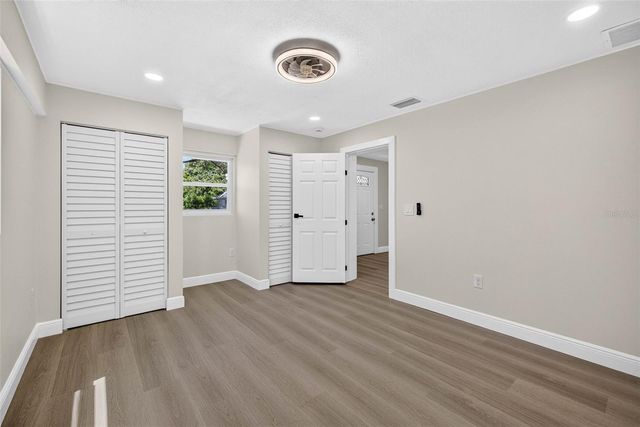 38706 CALVIN AVENUE, Zephyrhills, FL 33542
