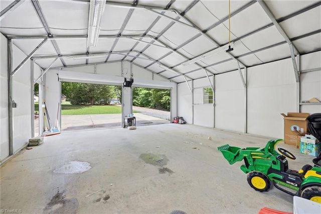 6597 Dennis Road, Walnut Cove, NC 27052