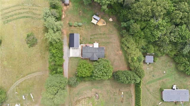 6597 Dennis Road, Walnut Cove, NC 27052